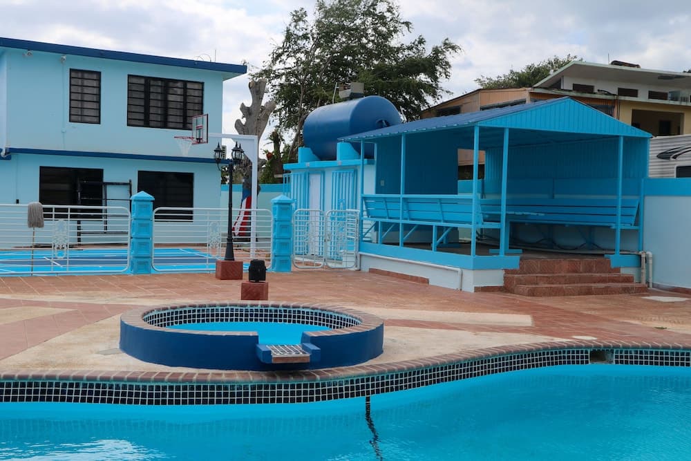 Pool
