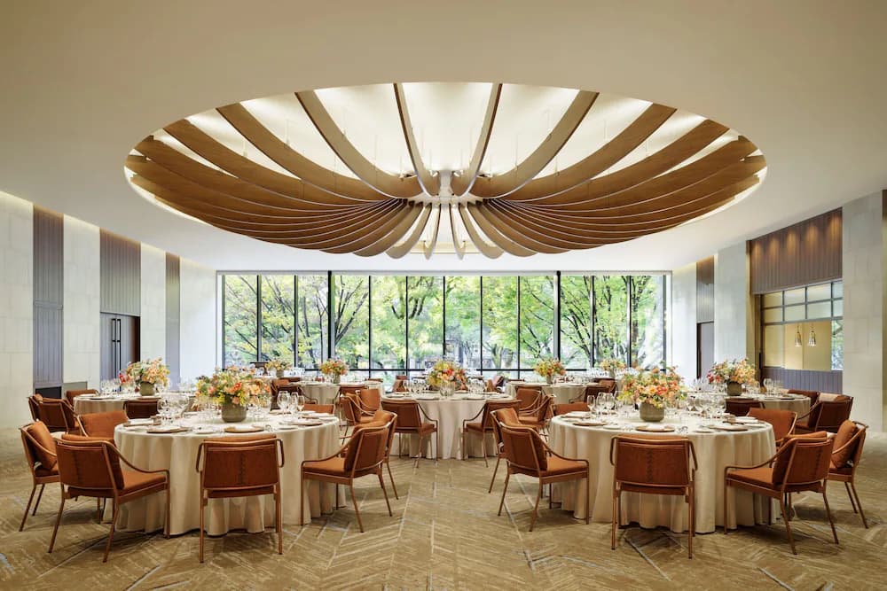 Banquet hall