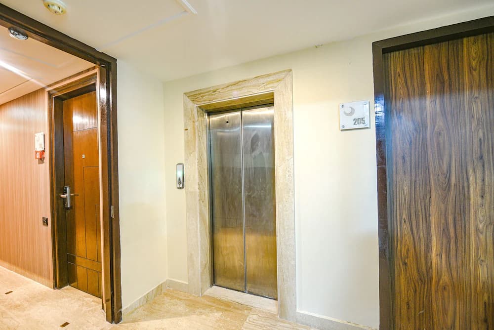 Elevator