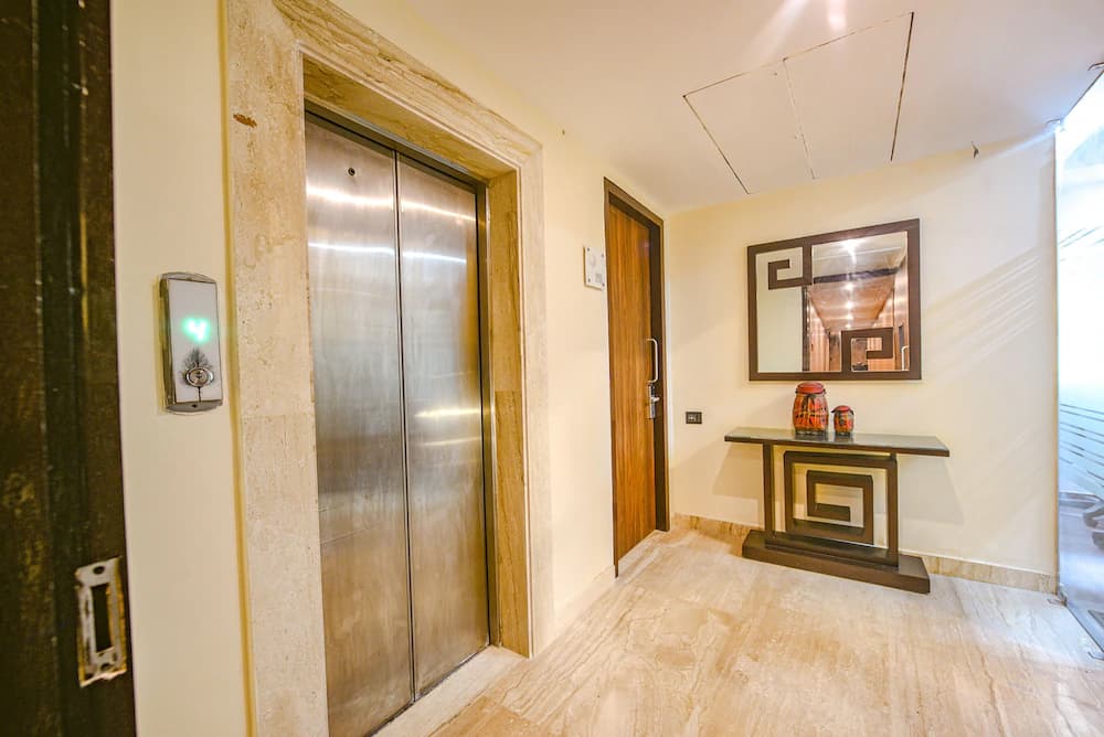 Elevator