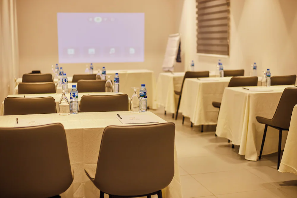 Meeting facility