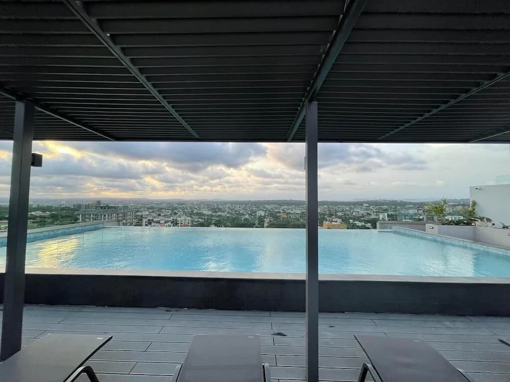 Rooftop pool