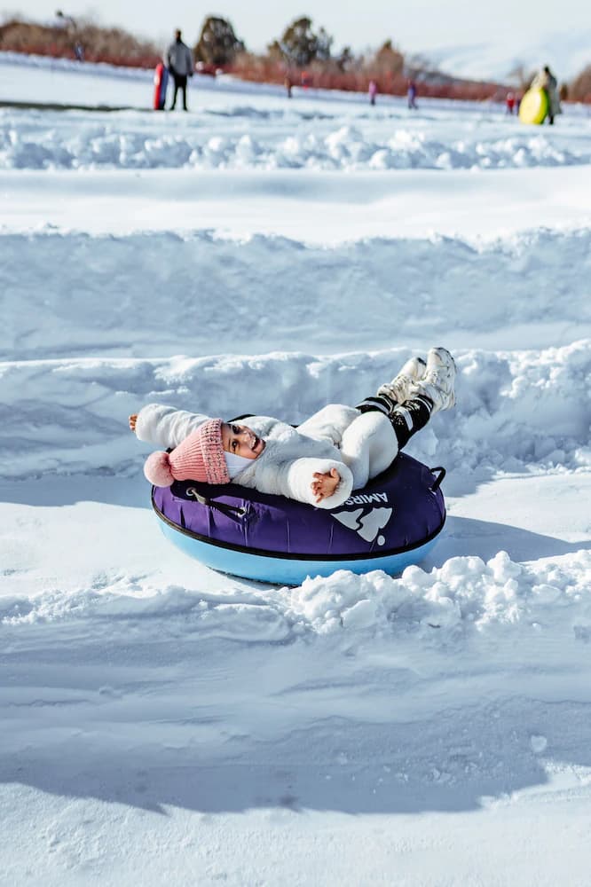 Snow tubing