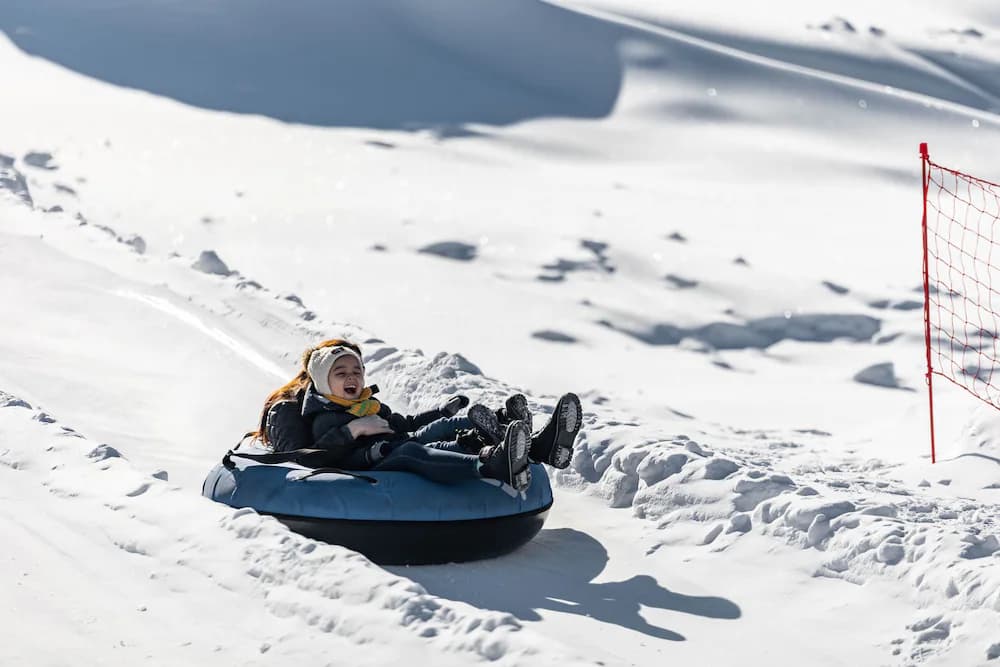 Snow tubing