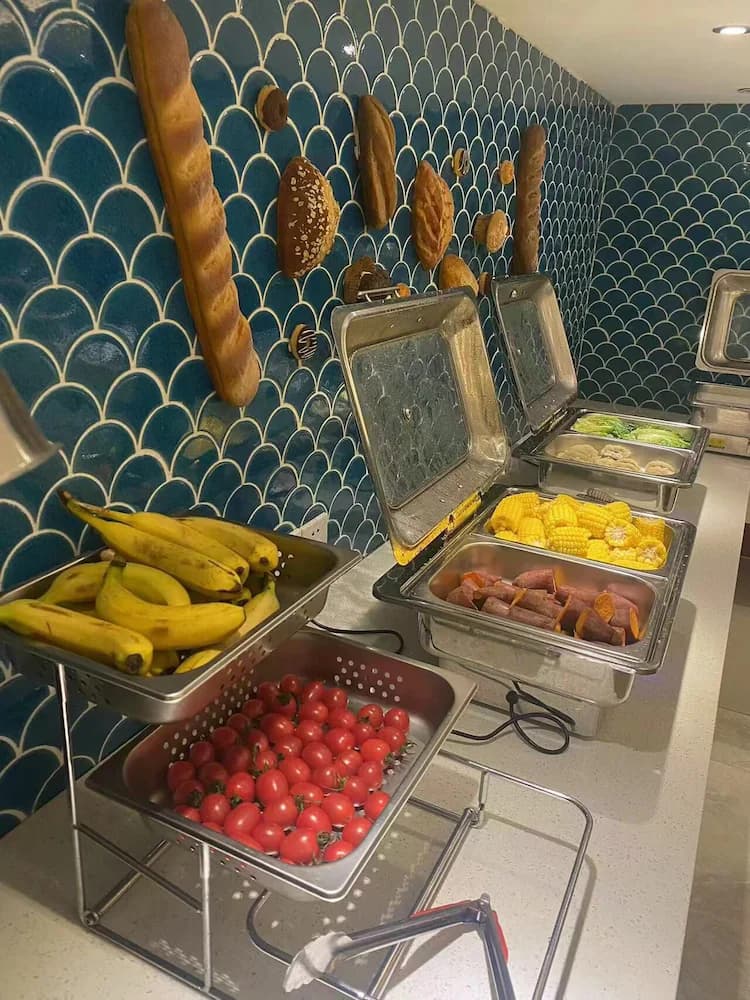Breakfast buffet
