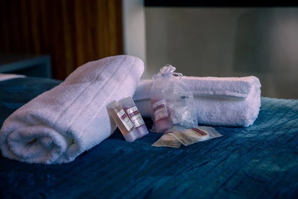 Bathroom amenities