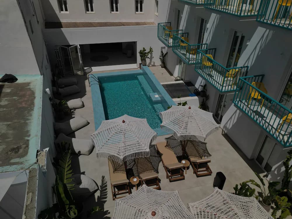 Pool