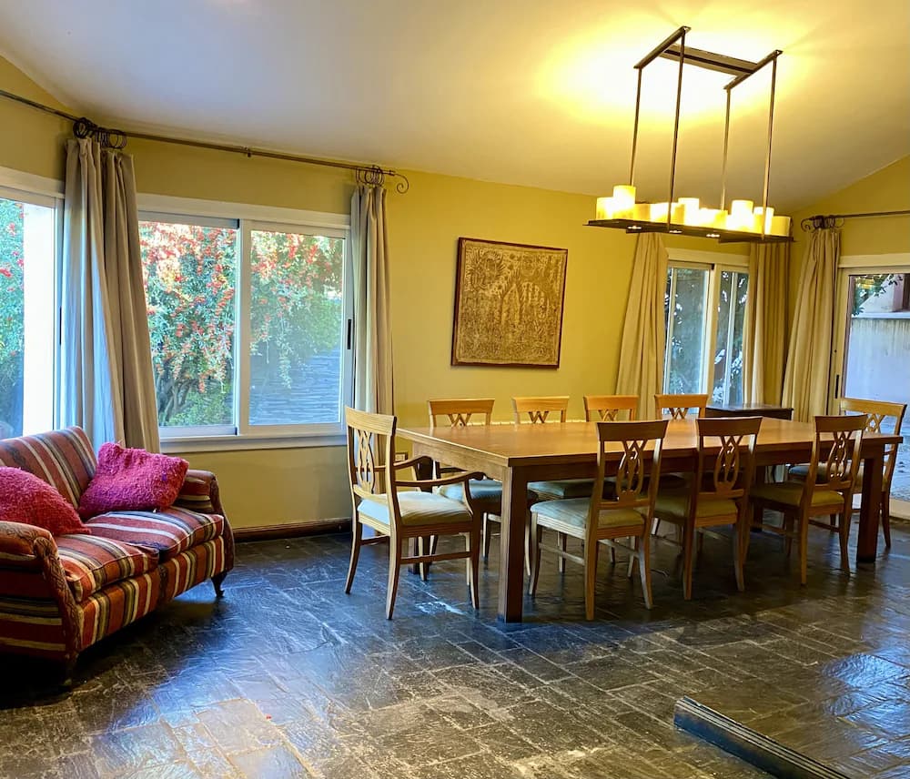 In-room dining