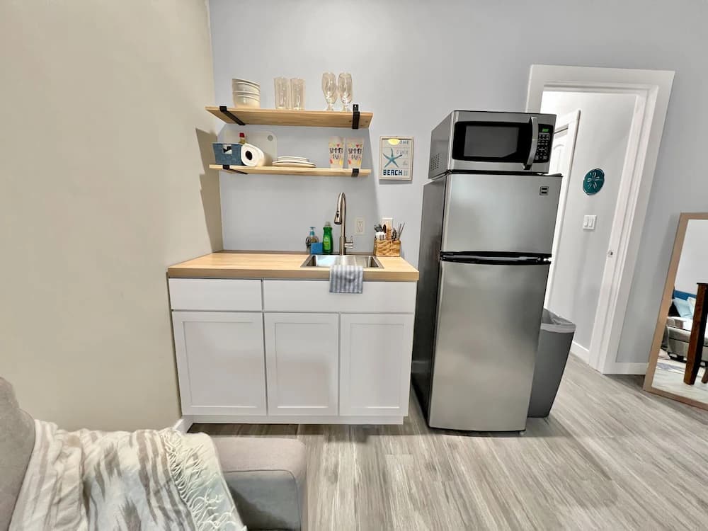 Private kitchenette