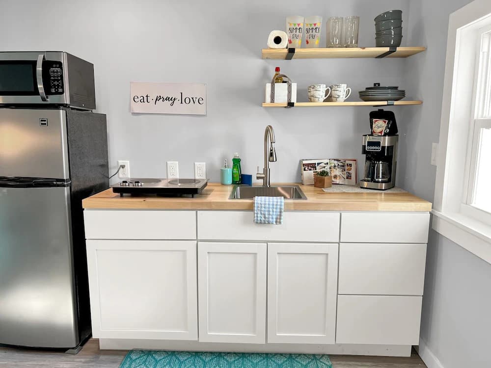 Private kitchenette