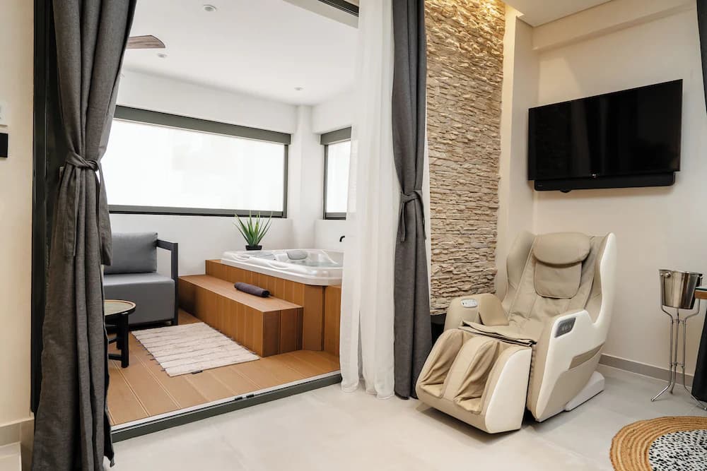Massage in accommodation