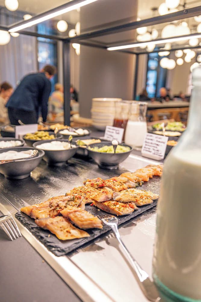 Breakfast buffet