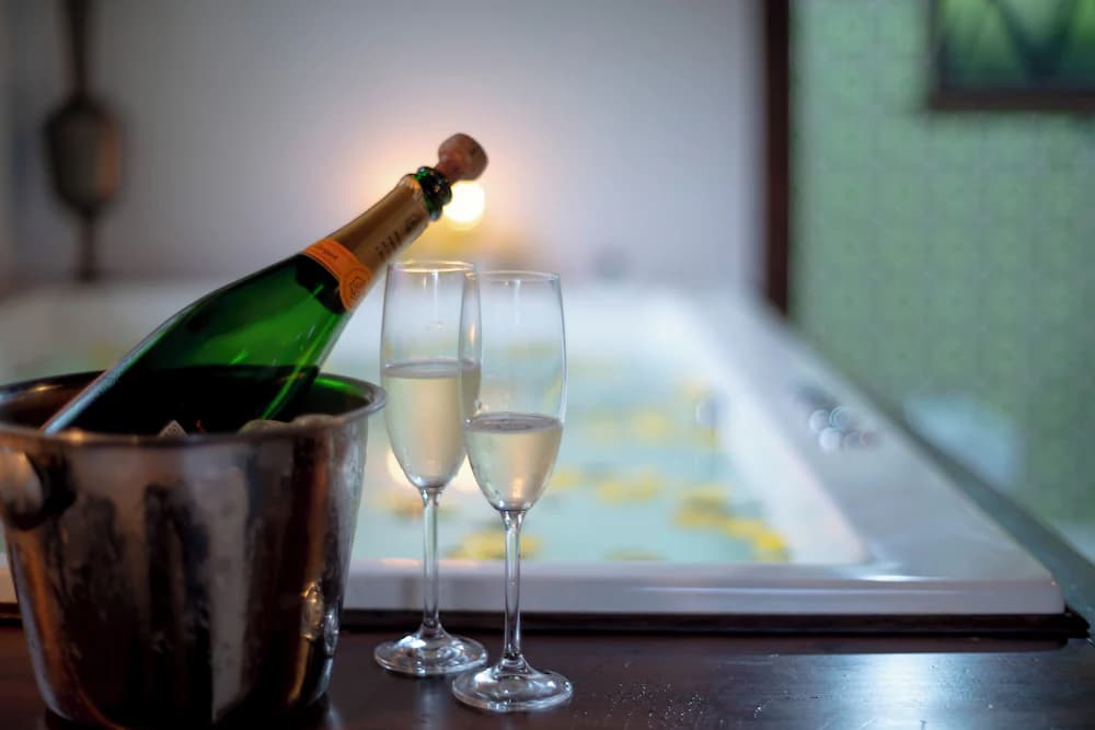 Champagne service
