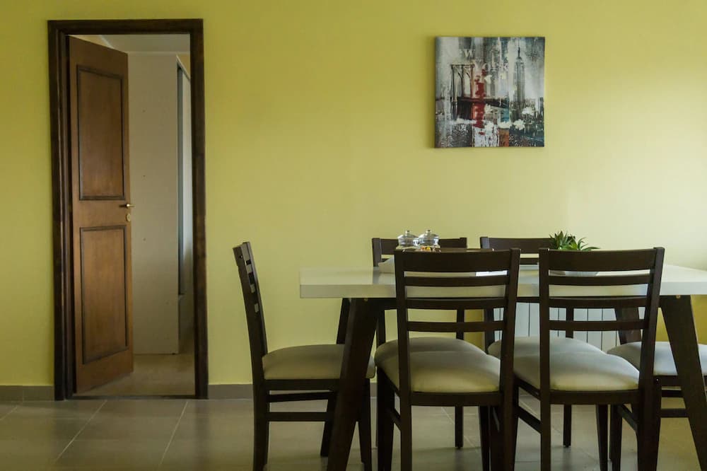 In-room dining