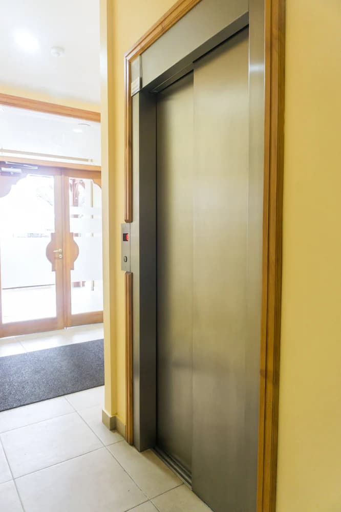 Elevator