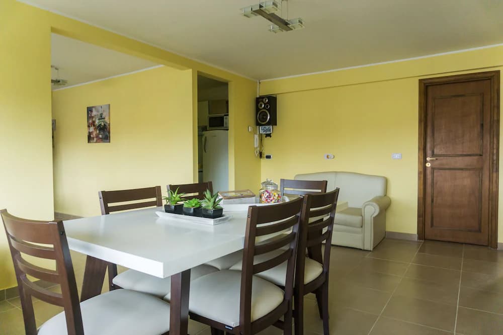 In-room dining