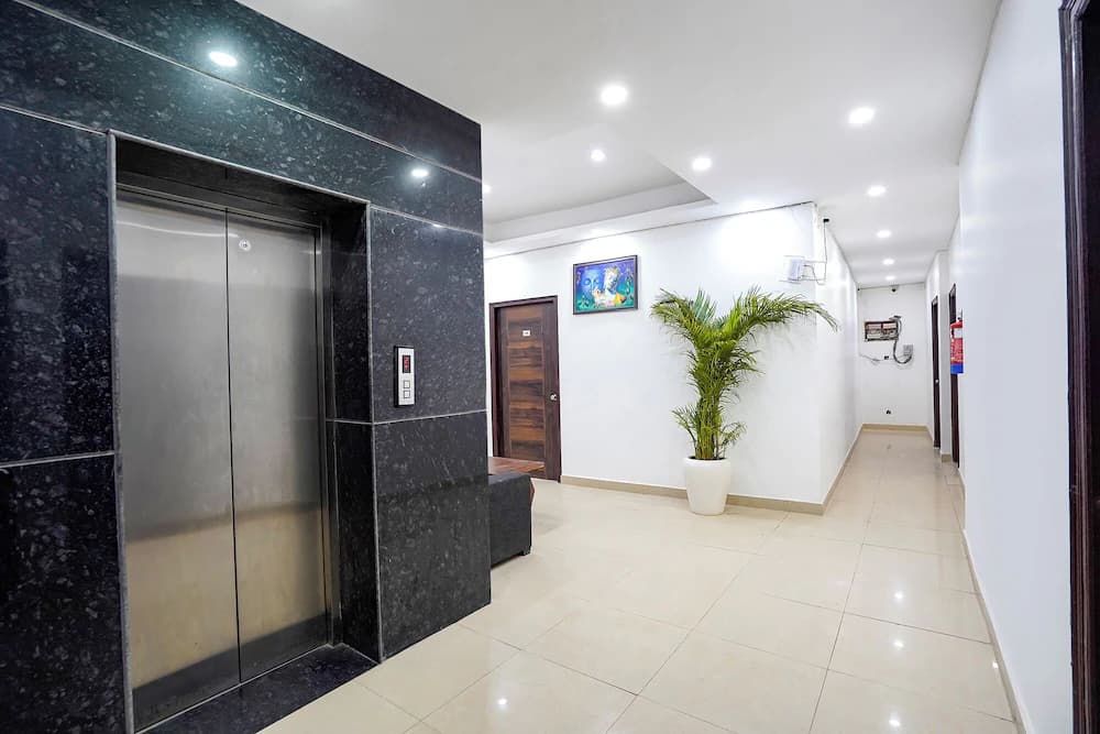 Elevator
