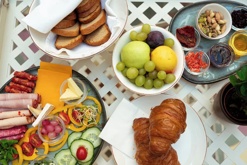 Breakfast buffet