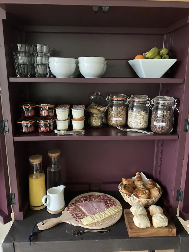 Breakfast buffet