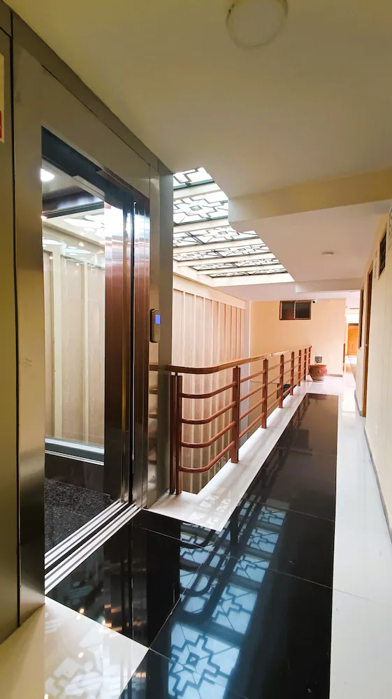 Elevator