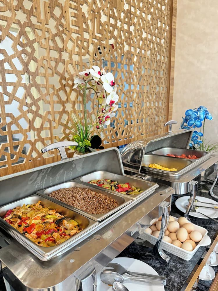 Breakfast buffet